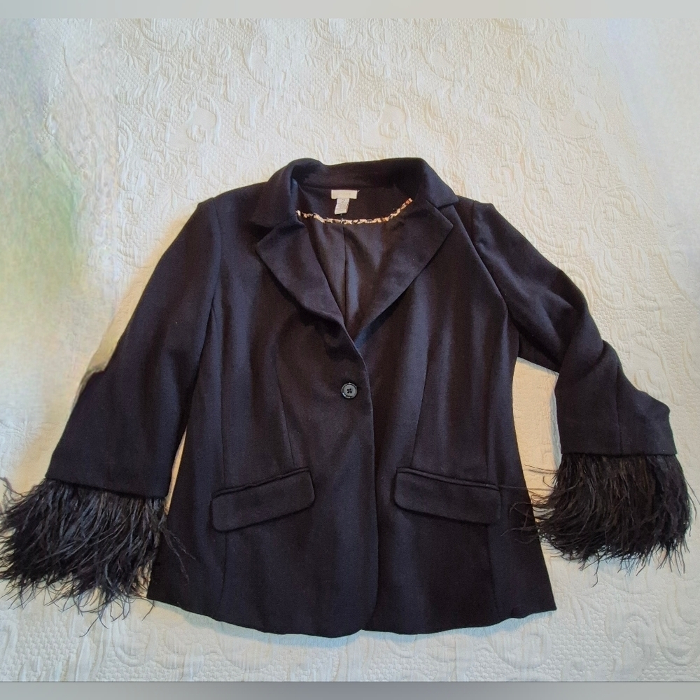 Chico's women' size 2 or 12/14 or large feather cuff black stretch blazer EUC